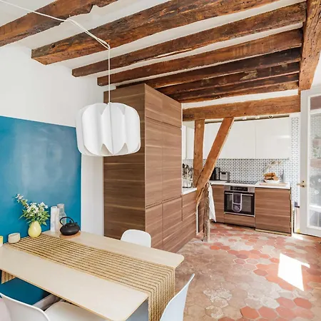 Appartamento And Bright 40 M For 2 Near Belleville Parigi