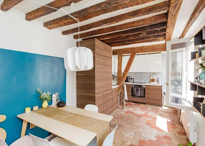 Apartment And Bright 40 M For 2 Near Belleville Paris