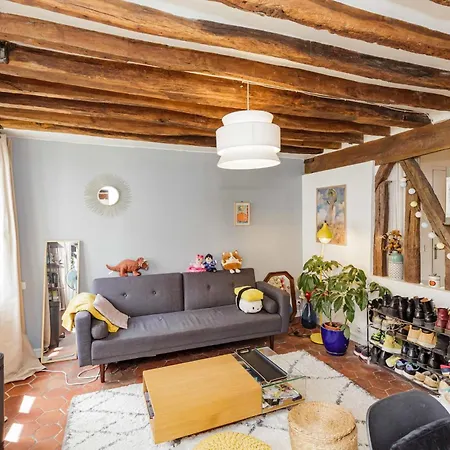 And Bright 40 M For 2 Near Belleville Apartman Párizs